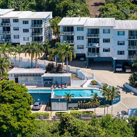 Airlie Summit Apartments Ерлі-Біч Екстер'єр фото